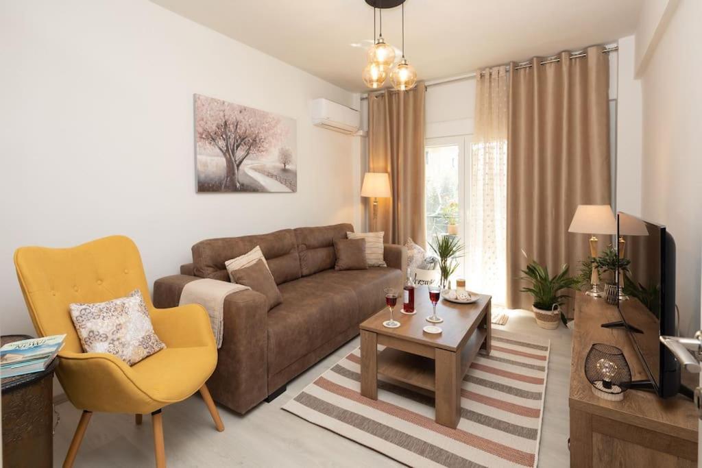 Afrodite'S Cosy And Lovely Apartment Alepou 外观 照片